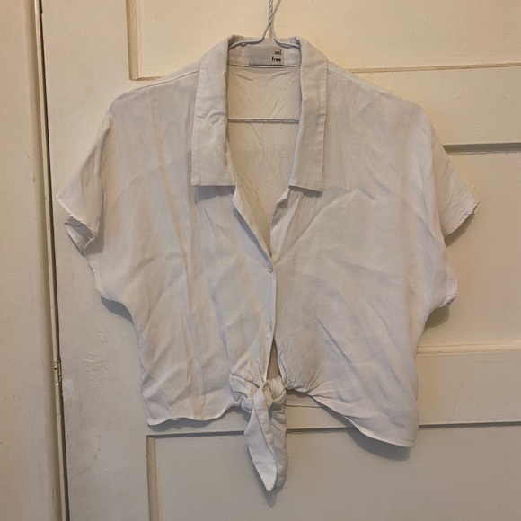 Wilfred Tie Front Top - Picture 2 of 5